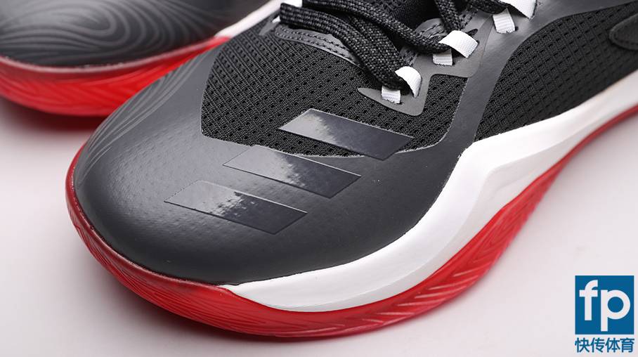 阿迪适合外场实战的球鞋,阿迪适合外场的鞋