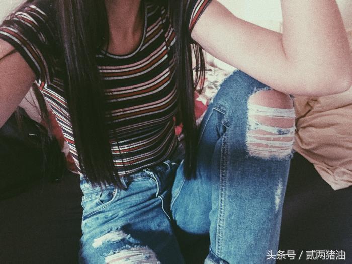 平胸才是穿衣服的高级秘诀,平胸女生如何穿搭