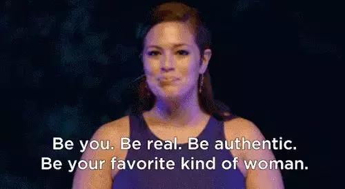 全球最胖的女模特体重高达500斤,胖并不可怕史上最胖超模