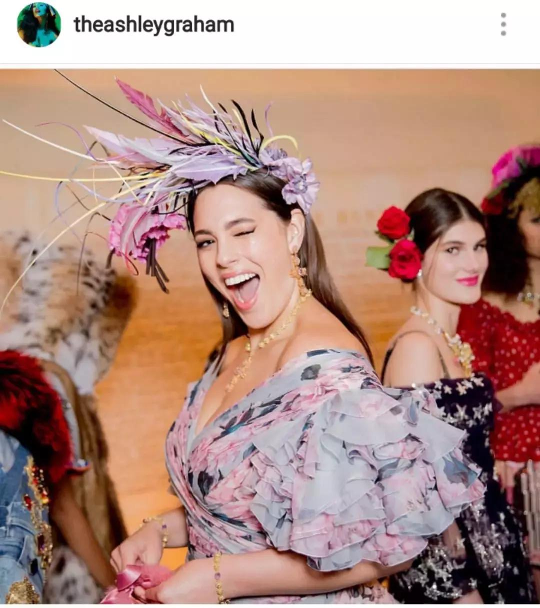 全球最胖的女模特体重高达500斤,胖并不可怕史上最胖超模