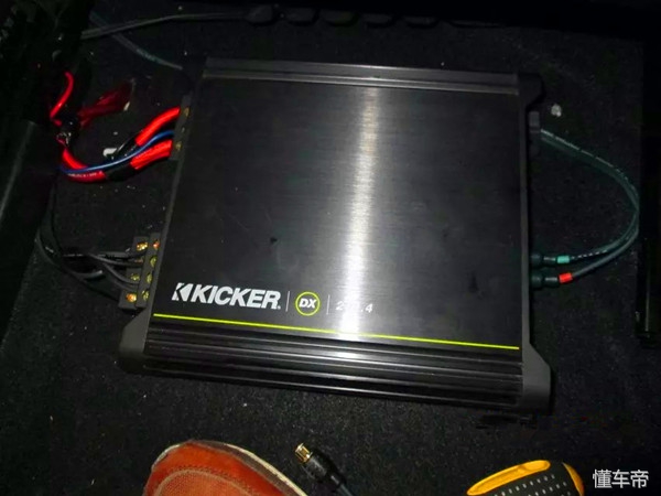 给生活添点乐趣音乐,长沙福克斯汽车音响改装推荐