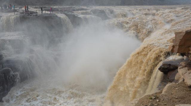 中国最美十大瀑布在哪里视频,中国十大最美的四大瀑布