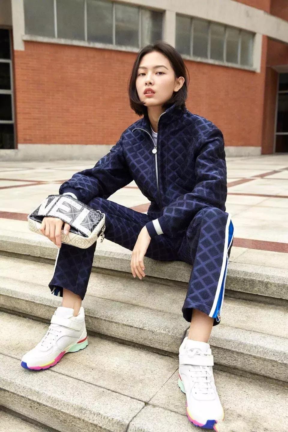 刘雯贺聪时装秀,刘雯贺聪时装周照片