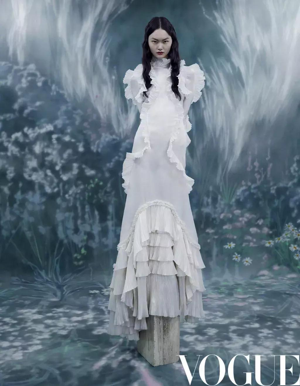 刘雯贺聪时装秀,刘雯贺聪时装周照片