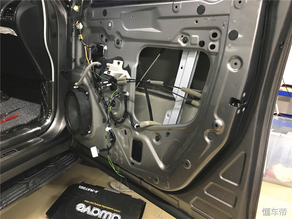 日产尼桑途乐汽车音响改装案例,日产途乐顶配音响改装