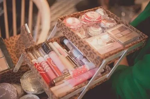 谁没个三五万存款的,canmake排行榜