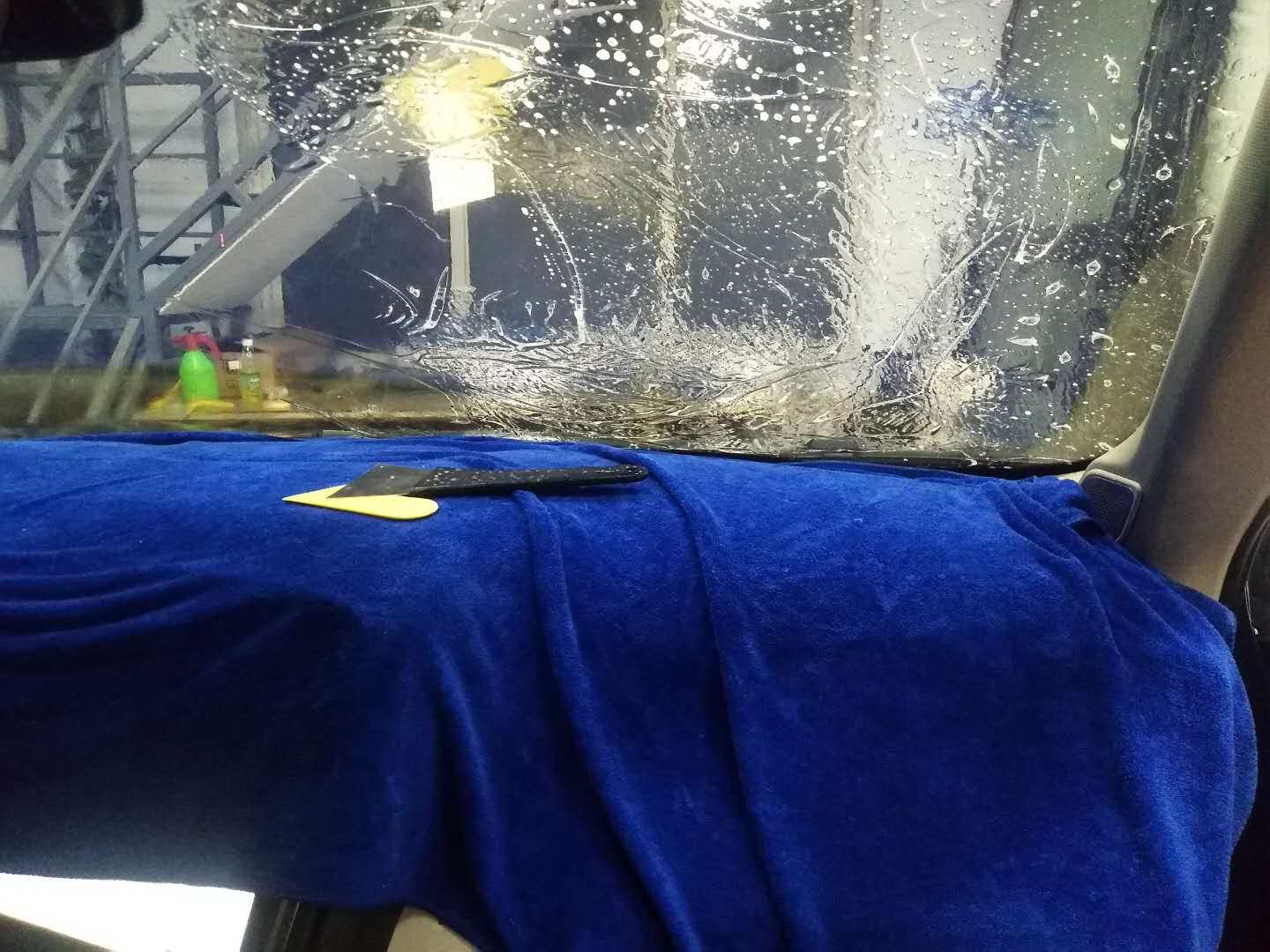 领克01贴膜效果,领克01改色贴膜