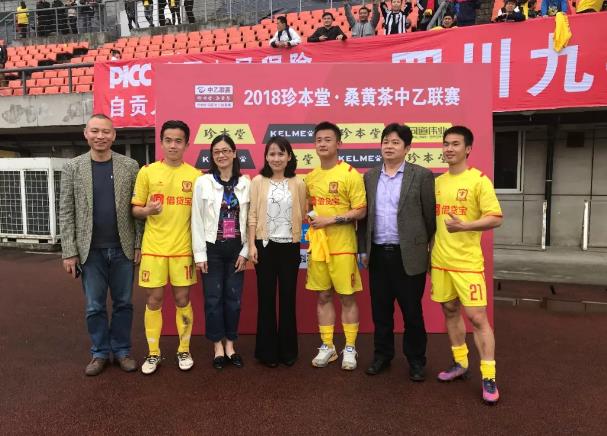 夹缝中求生存后续,夹缝中求生存上下两难