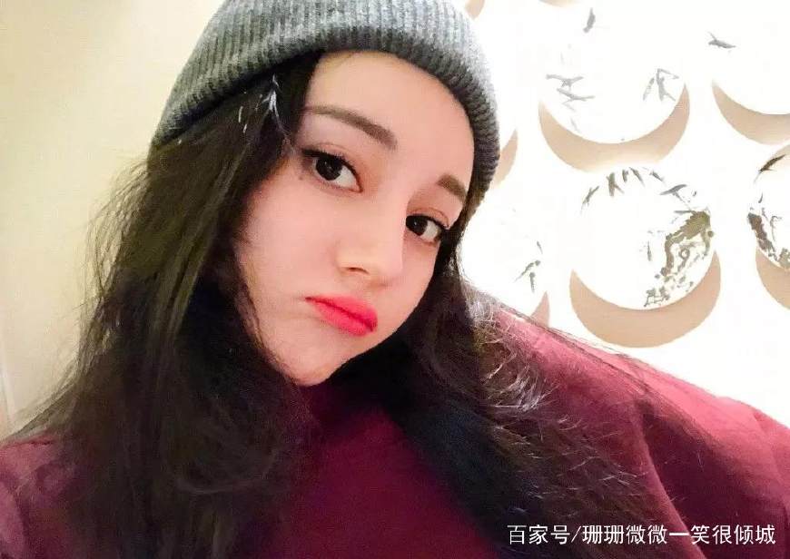 迪丽热巴浓颜系妆容,迪丽热巴暗黑系妆容口红