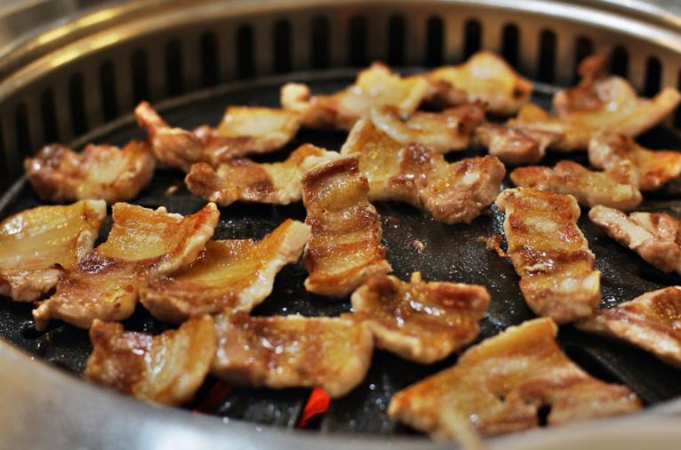 韩媒评出人们最欢迎和最讨厌的10种韩国菜，大酱汤也没能幸免