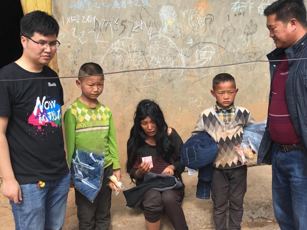 博真基金暖凉山——探访大山深处的最美花瓣