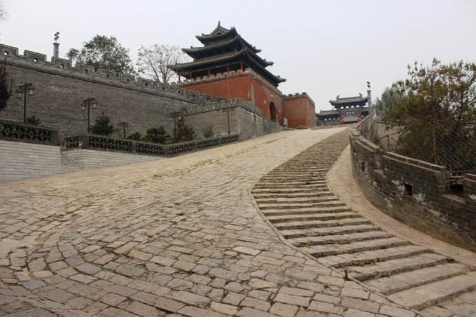 狂砸两千亿!山西这几个地方必将迎来大发展看看你家乡是否有机缘