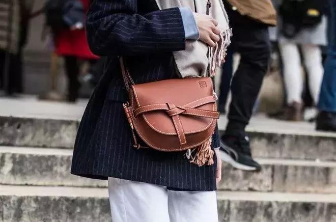 今年的大牌包包哪些最好看,今年大牌新款包包