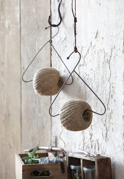 衣架晒衣服的妙用,晾衣架晒衣服的妙用