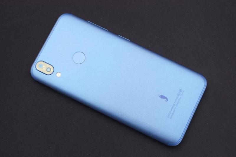 红辣椒全面屏手机,红辣椒手机的优缺点