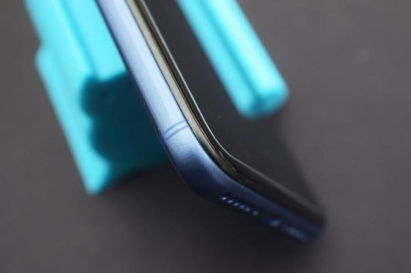 红辣椒全面屏手机,红辣椒手机的优缺点