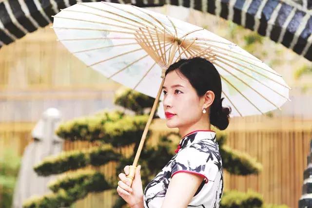 飞两千多公里，得到一座奇幻山林，一个温暖的家，一群有趣的人