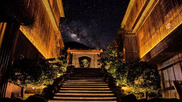 飞两千多公里，得到一座奇幻山林，一个温暖的家，一群有趣的人