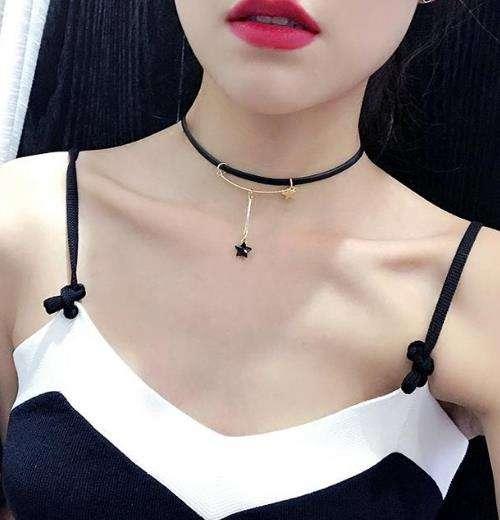 2022韩国冬季女生流行穿搭,韩国女生穿搭的十件单品