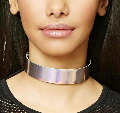 2022韩国冬季女生流行穿搭,韩国女生穿搭的十件单品