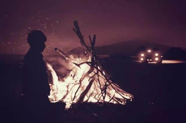 你爱豆不混娱乐圈了会干嘛,爱豆不当明星可以干什么