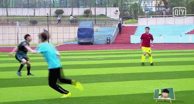 你爱豆不混娱乐圈了会干嘛,爱豆不当明星可以干什么