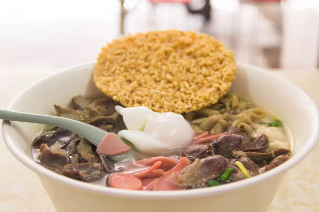 想带你去南湖，兜里揣10块，然后胖十斤！