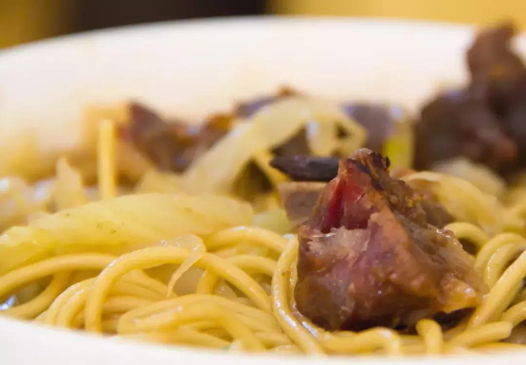 想带你去南湖，兜里揣10块，然后胖十斤！