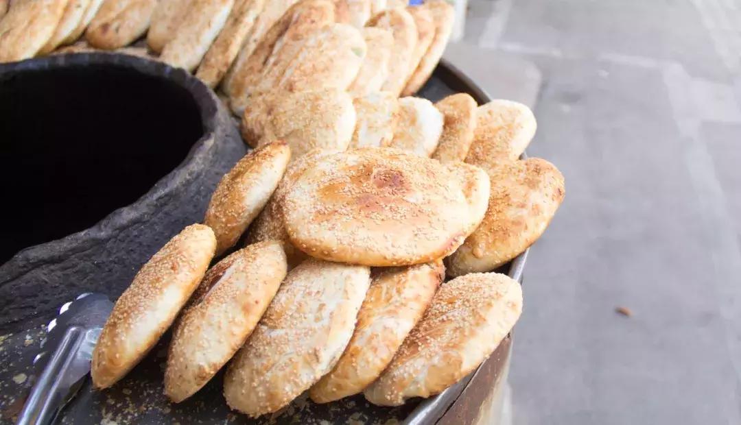 想带你去南湖，兜里揣10块，然后胖十斤！