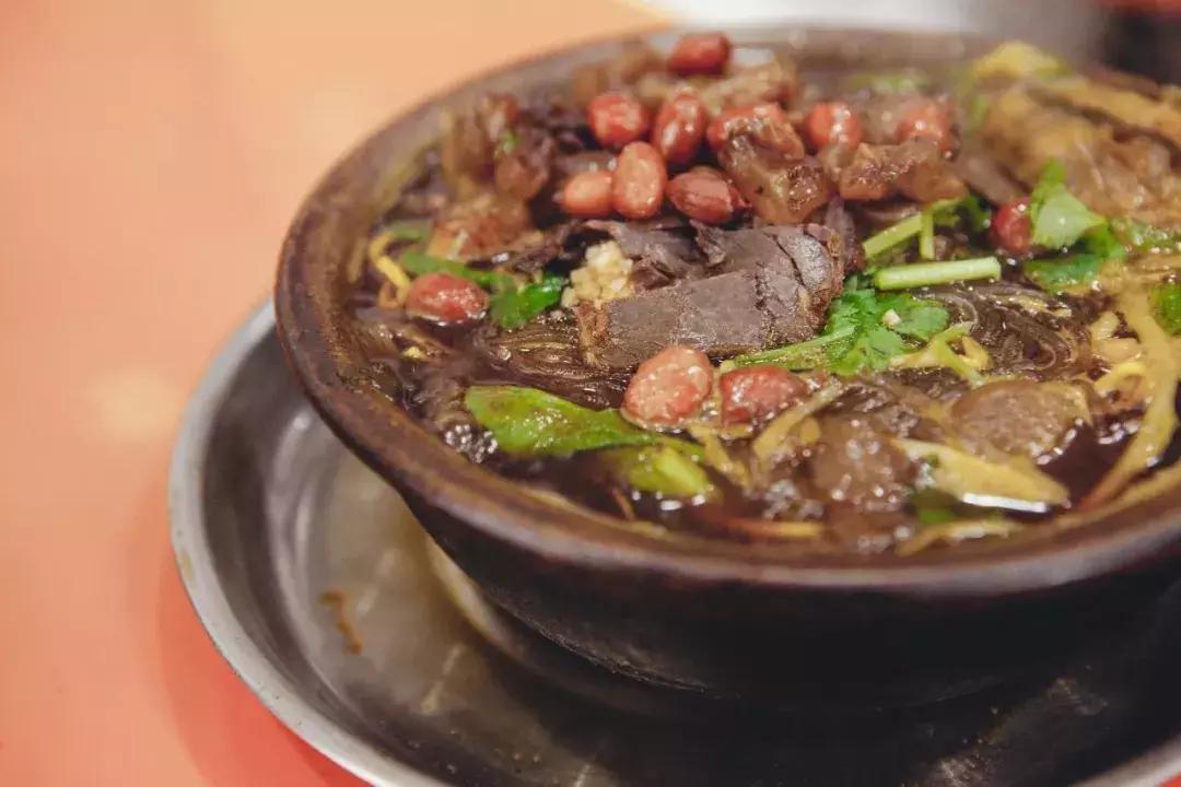 想带你去南湖，兜里揣10块，然后胖十斤！