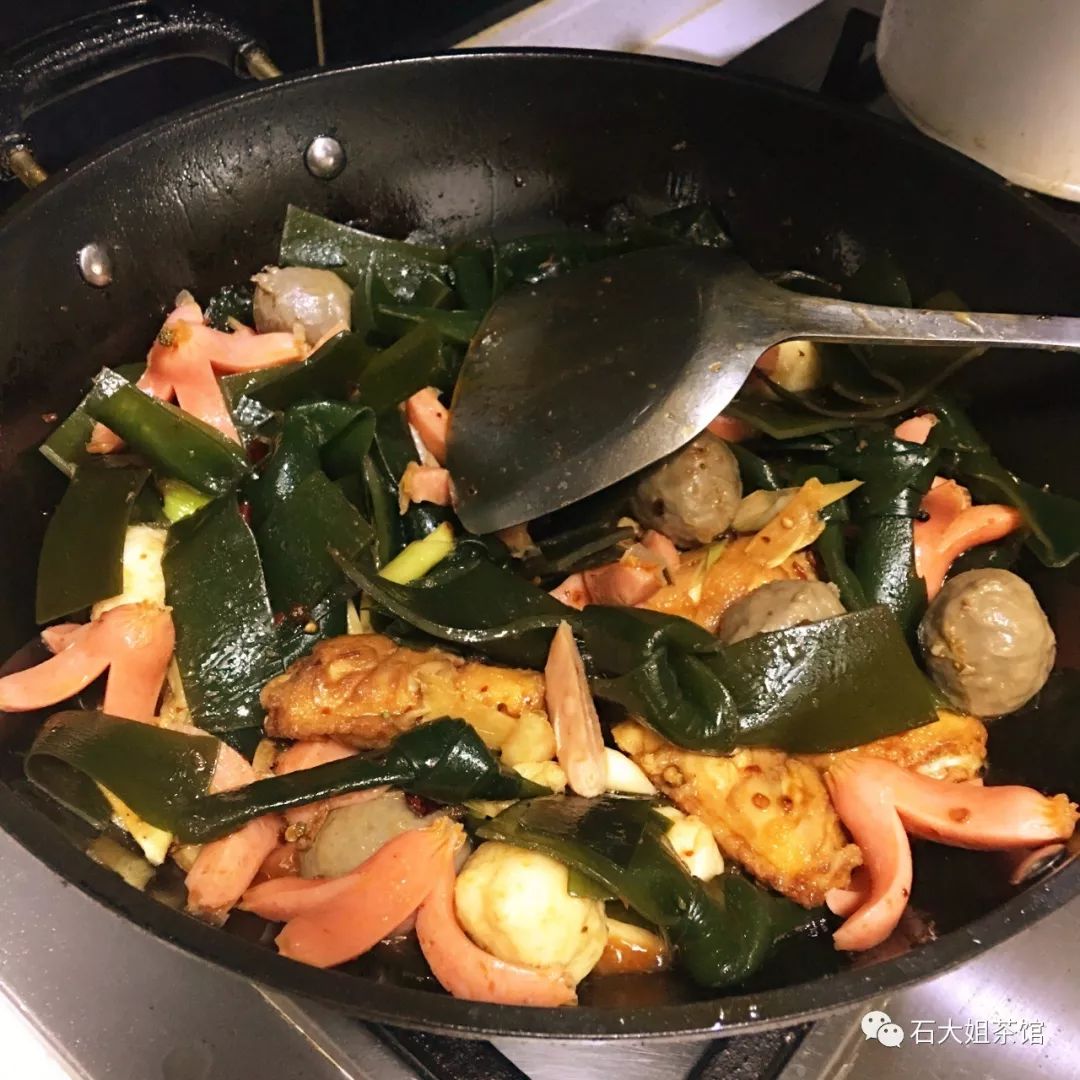 不辣的麻辣香锅diy,麻辣香锅在家就能做得色香味俱全