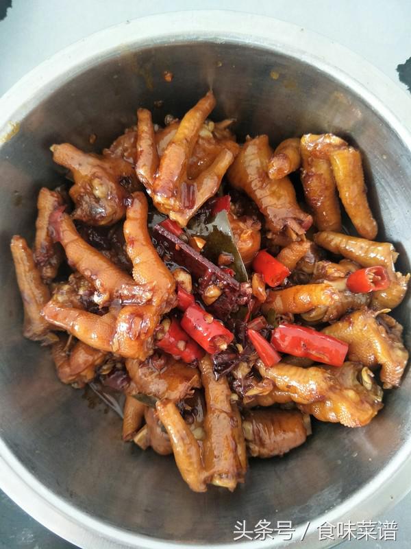 鸡爪的正宗做法简单又好吃,鸡爪的第18种做法软烂入味太香啦