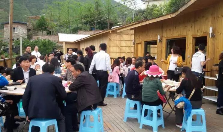 重庆风景让人一看心旷神怡的地方,秋日游重庆这里的景色别样好