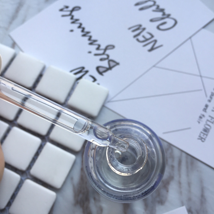 sk2的小白瓶和科颜氏淡斑精华,科颜氏美白淡斑精华sk2小灯泡