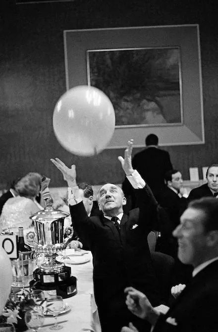 钟爱长焦镜头,哪家的35mm镜头最合适