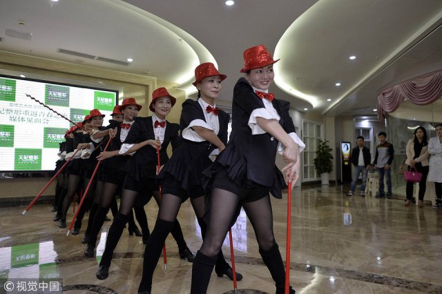 “黑丝”的魅力为何男人难以抵御？原来是因为……