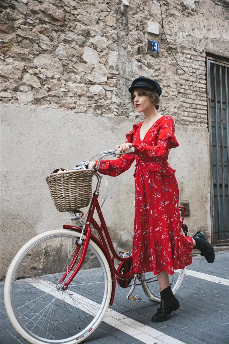 哪几款裙子适合春天穿,最适合春天穿的这七款裙子