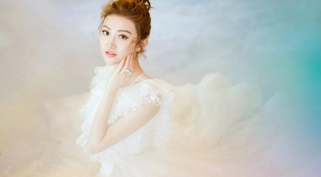 哪几款裙子适合春天穿,最适合春天穿的这七款裙子