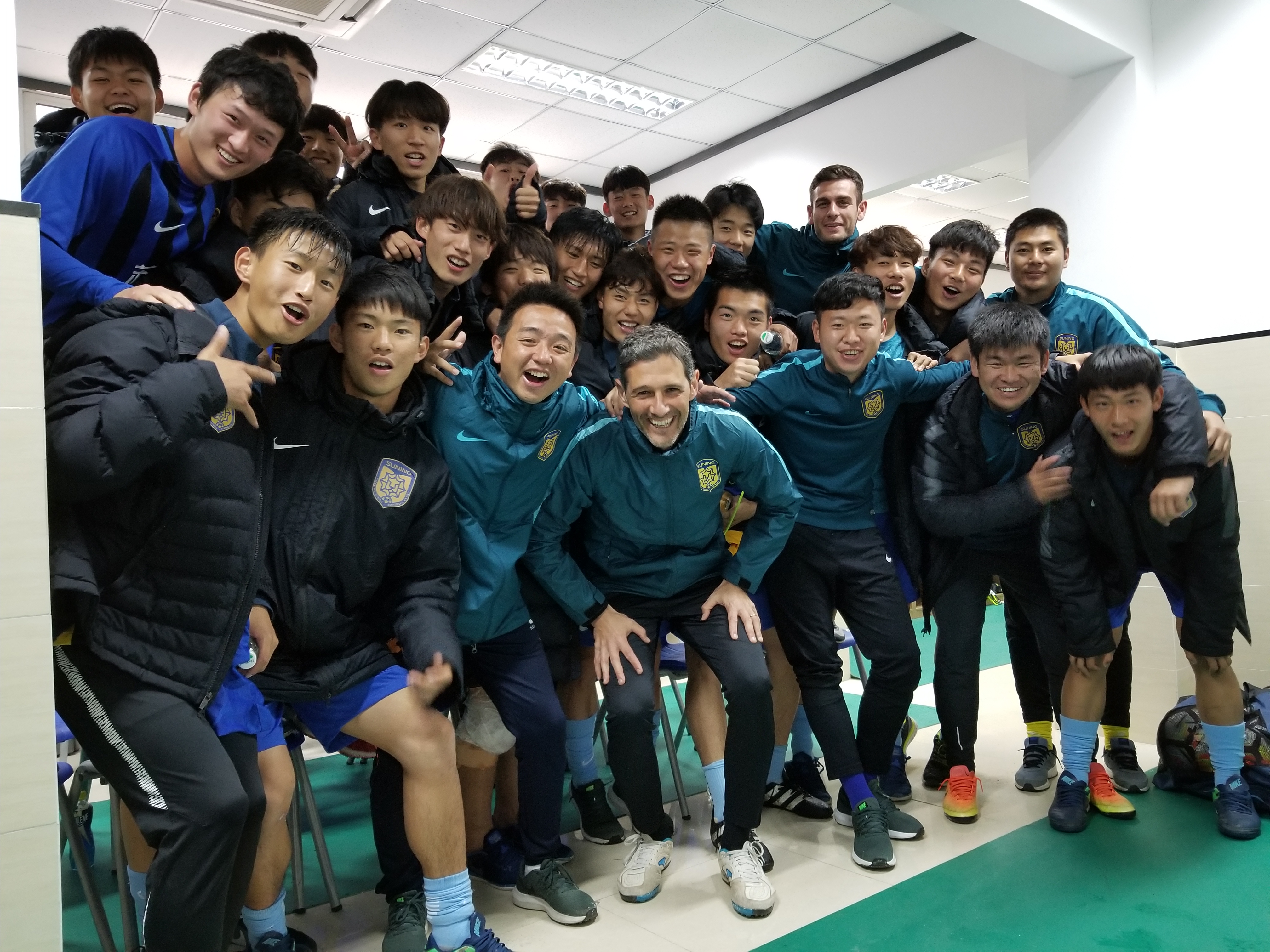 省教育厅、市教育局体卫艺处走进河西南外调研苏宁梯队