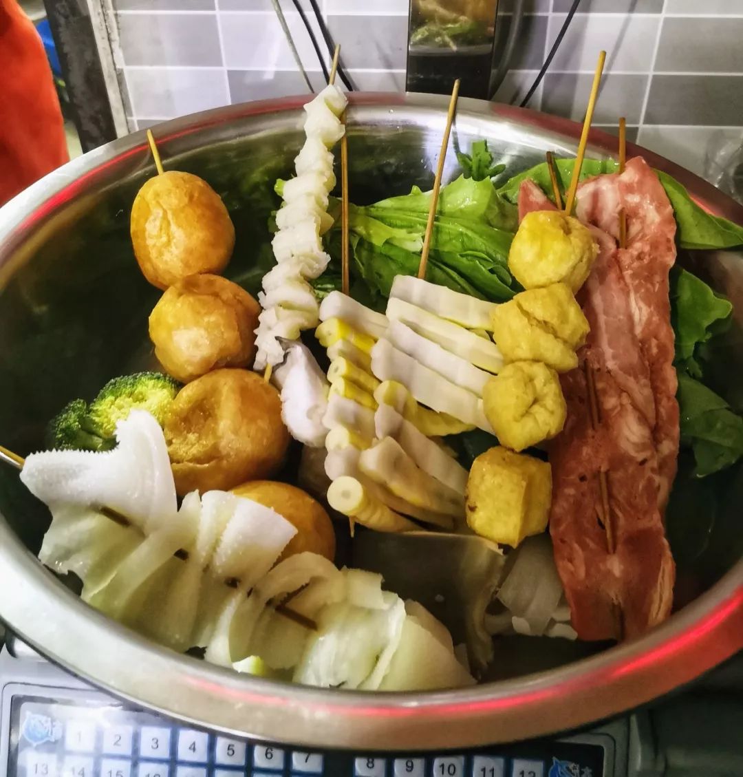 到底哪个牌子的麻辣烫最好吃,欧记麻辣烫北京