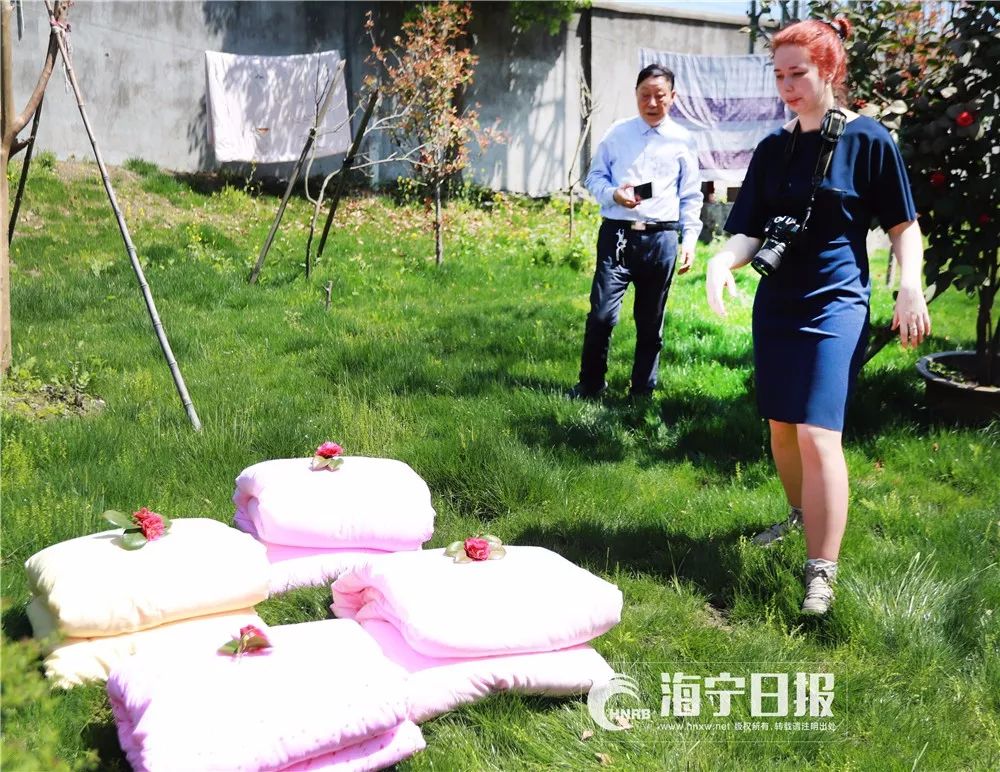 俄罗斯姑娘蹲点海宁乡村!为了“代购”这个,还要进俄罗斯博物馆