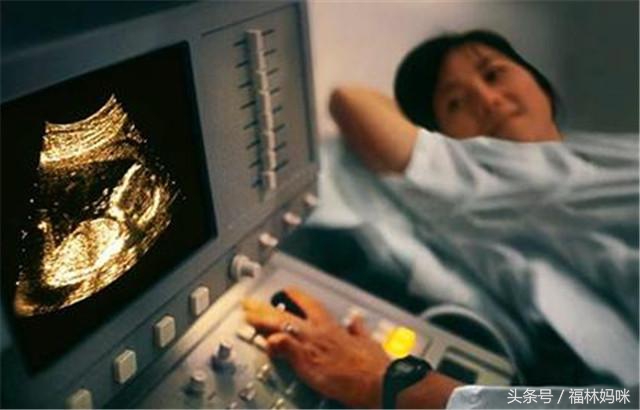 孕妇做四维怎样才能让胎儿趴着睡,做四维时胎儿坐着如何让他躺着呢