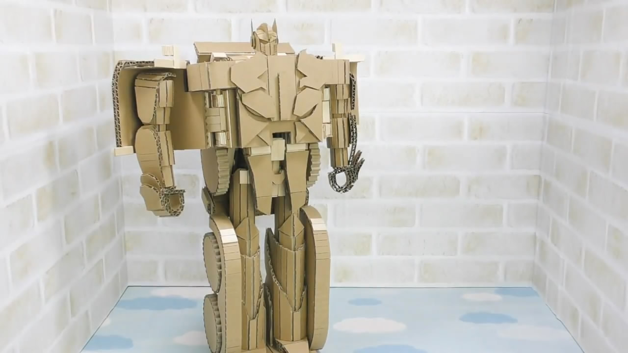 纸板制作擎天柱第一形态可变形,用纸板制作擎天柱盔甲可变身