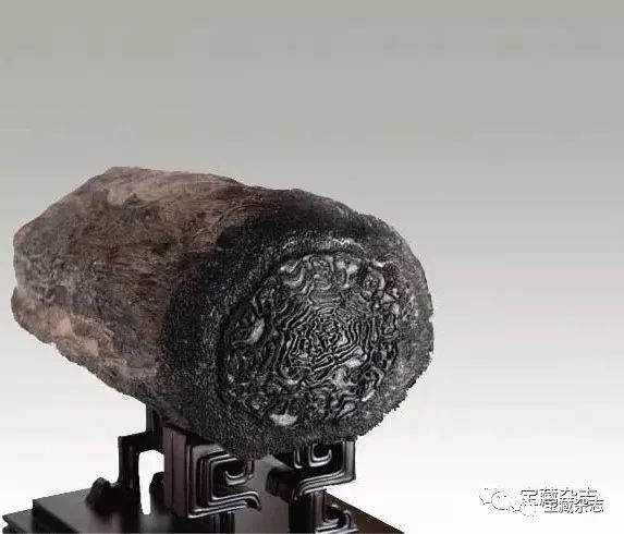 最新观察:非洲石登上销售排行榜榜首