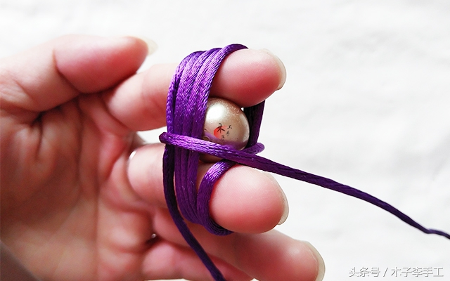 如何自制包包挂件配饰教程,包包装饰小挂件教程