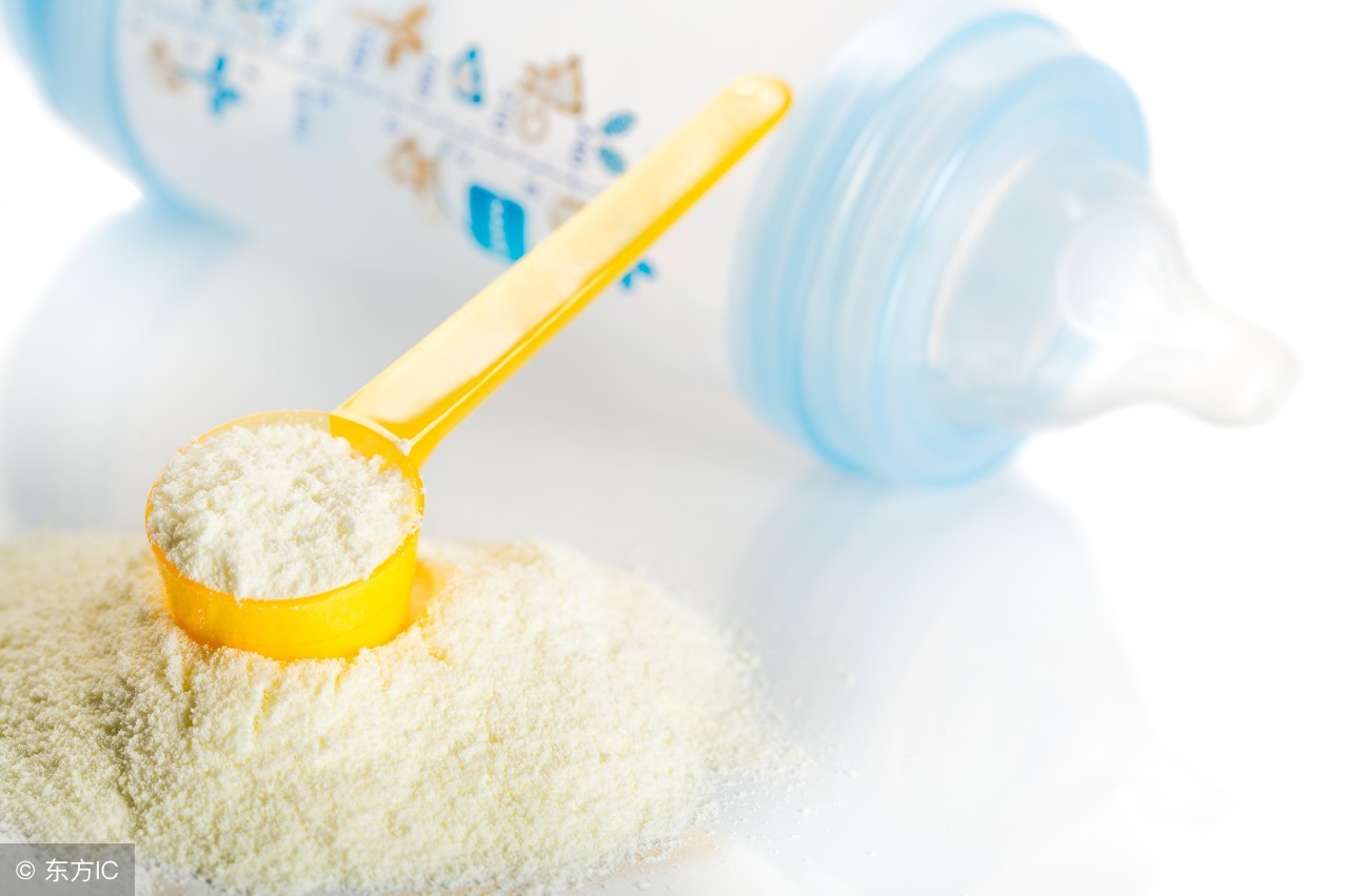 宝宝脸上长湿疹妈妈饮食注意什么,又到湿疹高发期如何预防是关键