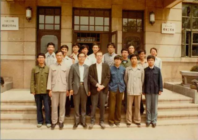 今天是您的生日，我的大工！祝您生日快乐！