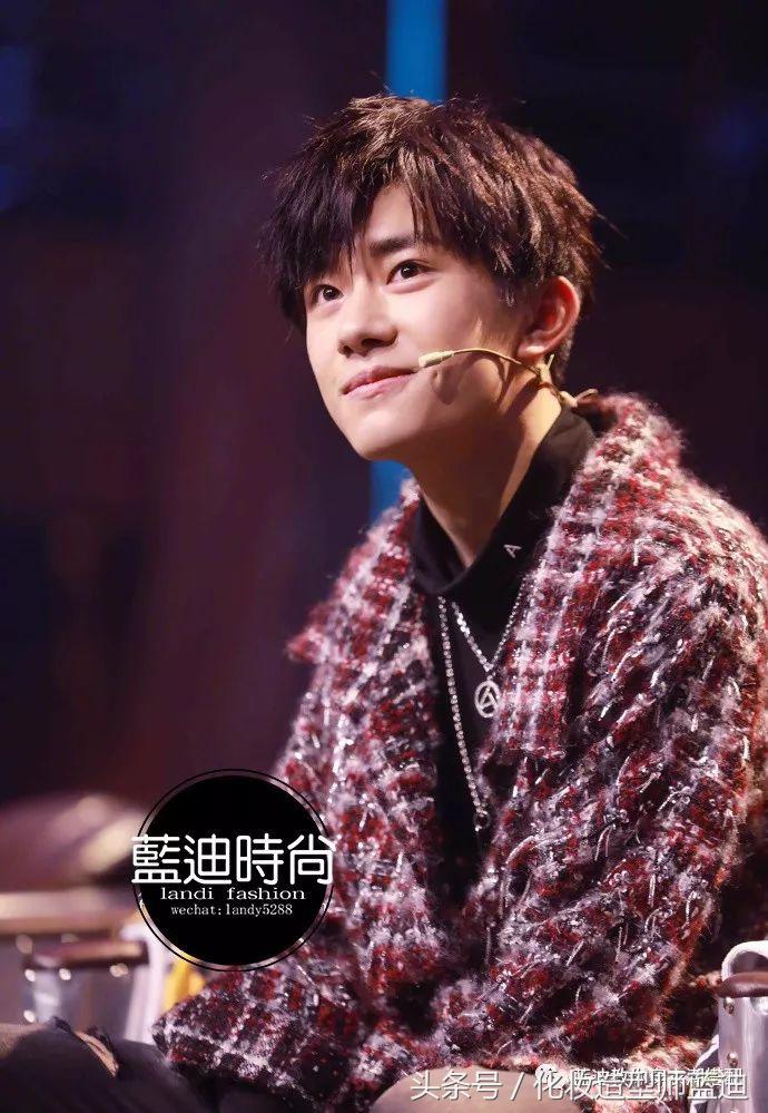 郑恺易烊千玺同款衣服,鹿晗易烊千玺郑恺