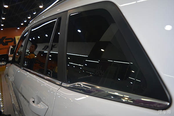 汽车玻璃贴膜怎么区分好坏的,质量好汽车玻璃贴膜的缺点和危害