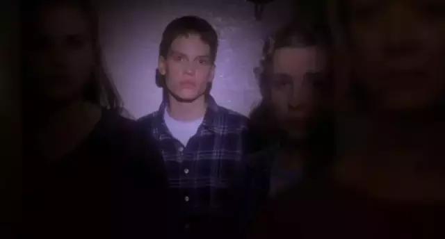 俊男本是女儿身，20年前的奥斯卡LGBT电影真的很虐！